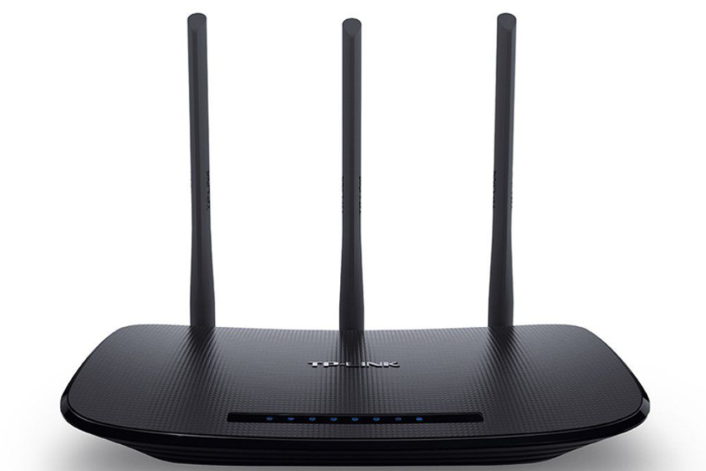 What Is a Router Computer? Easy Guide to Function & Uses